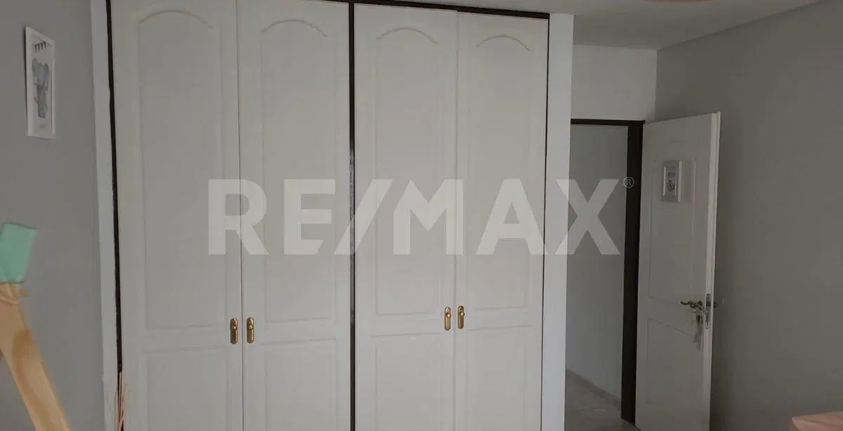 EN VENTA Dpto 2 dorm con Estudio Santa Genoveva 8
