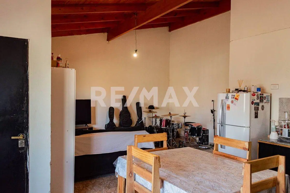 VENTA CASA 2 DORMITORIOS, THOMAS 5579, NEUQUÉN. 8
