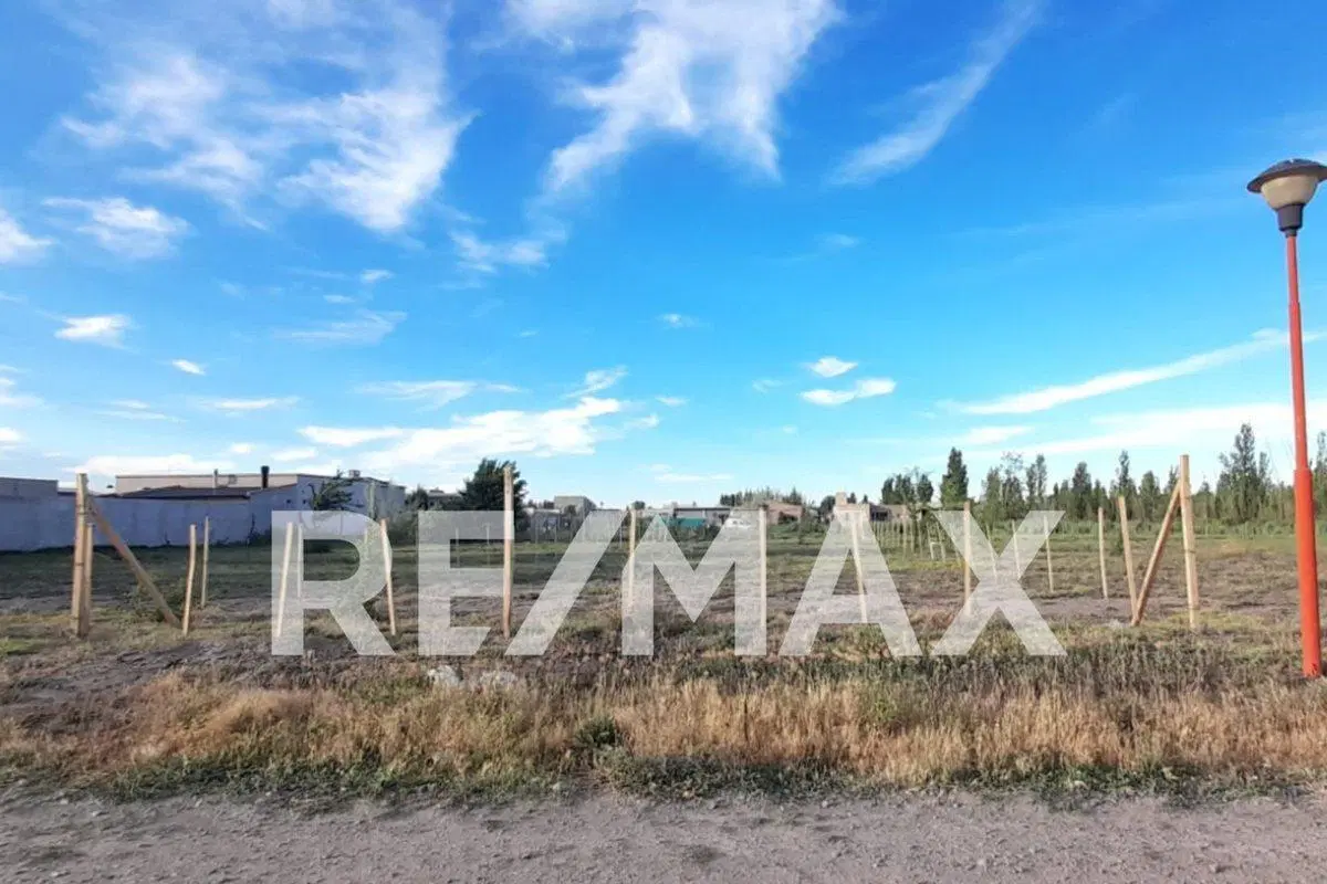 Venta Lote B° Piedras Blancas Fernández Oro 2