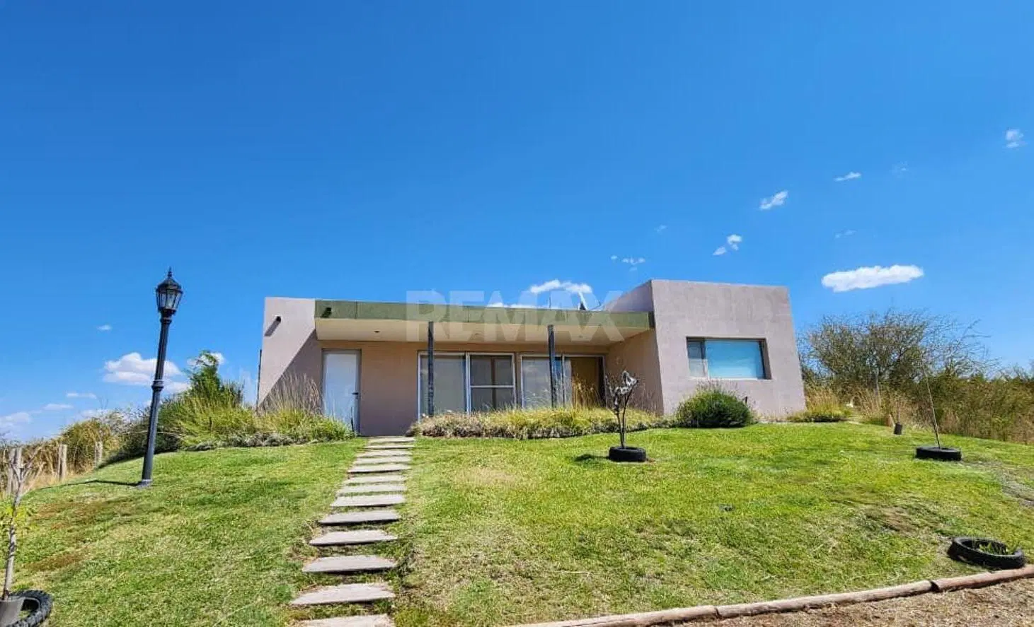 CASA 2 DORMITORIOS EN VENTA, PENINSULA MARIMENUCO 4