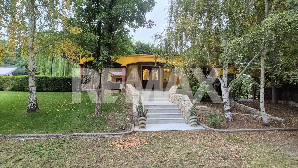 CASA EN VENTA | LOTEO EL CID PLOTTIER 2