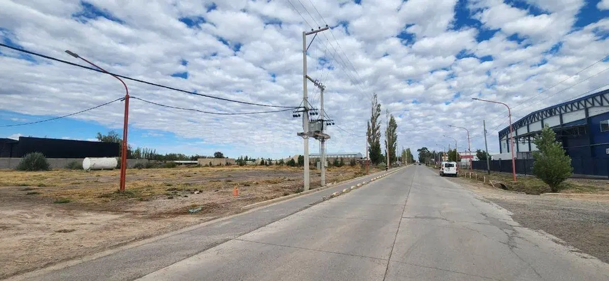 LOTE EN VENTA | PARQUE INDUSTRIAL CIPOLLETTI 8
