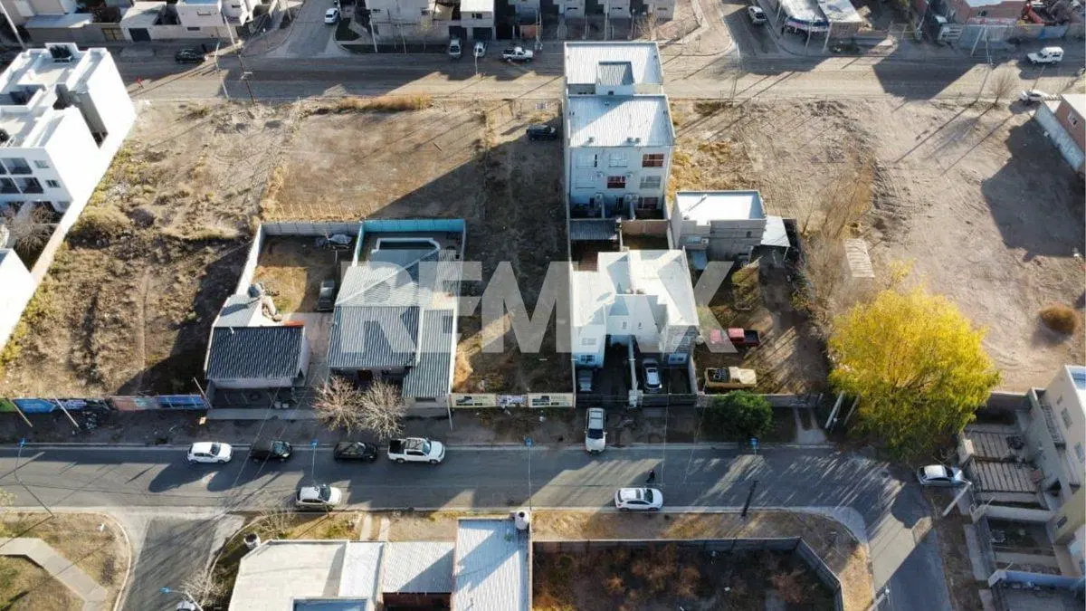 VENTA TERRENO 600M2 ANAYA Y SAYEN - NQN 5