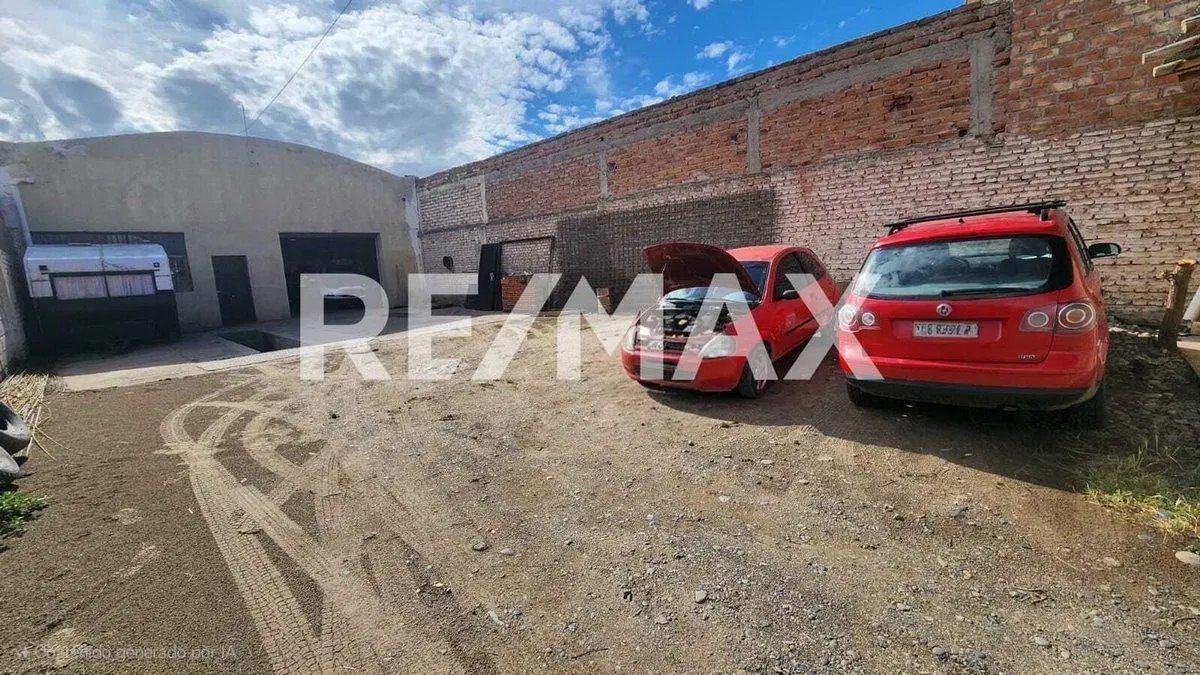 VENTA GALPON + LOCAL COMERCIAL 8