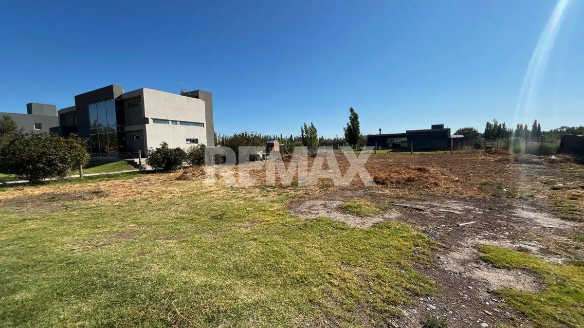 Terreno 900 m2 En venta! El vergel, Centenario,Nqn 3