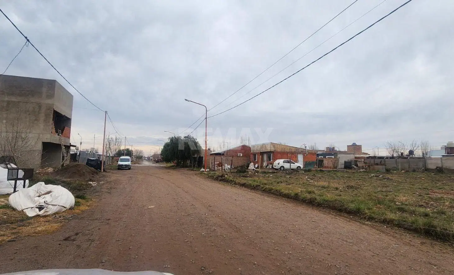 LOTE EN VENTA  750 m2 en GENERAL FERNANDEZ ORO 3