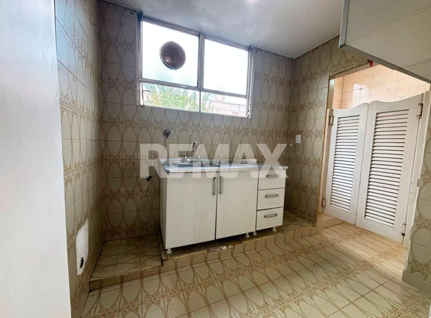 ALQUILER DEPARTAMENTO RESIDENCIAL AV. ARGENTINA 4