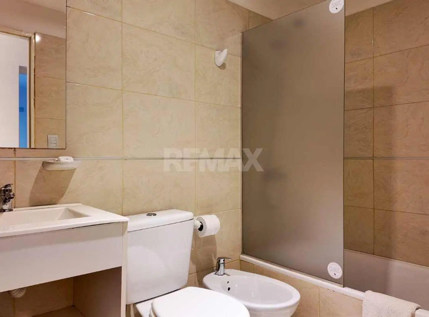 DPTO EN VENTA |2 DORM | CENTRO DE NQN | SALTA 340 2