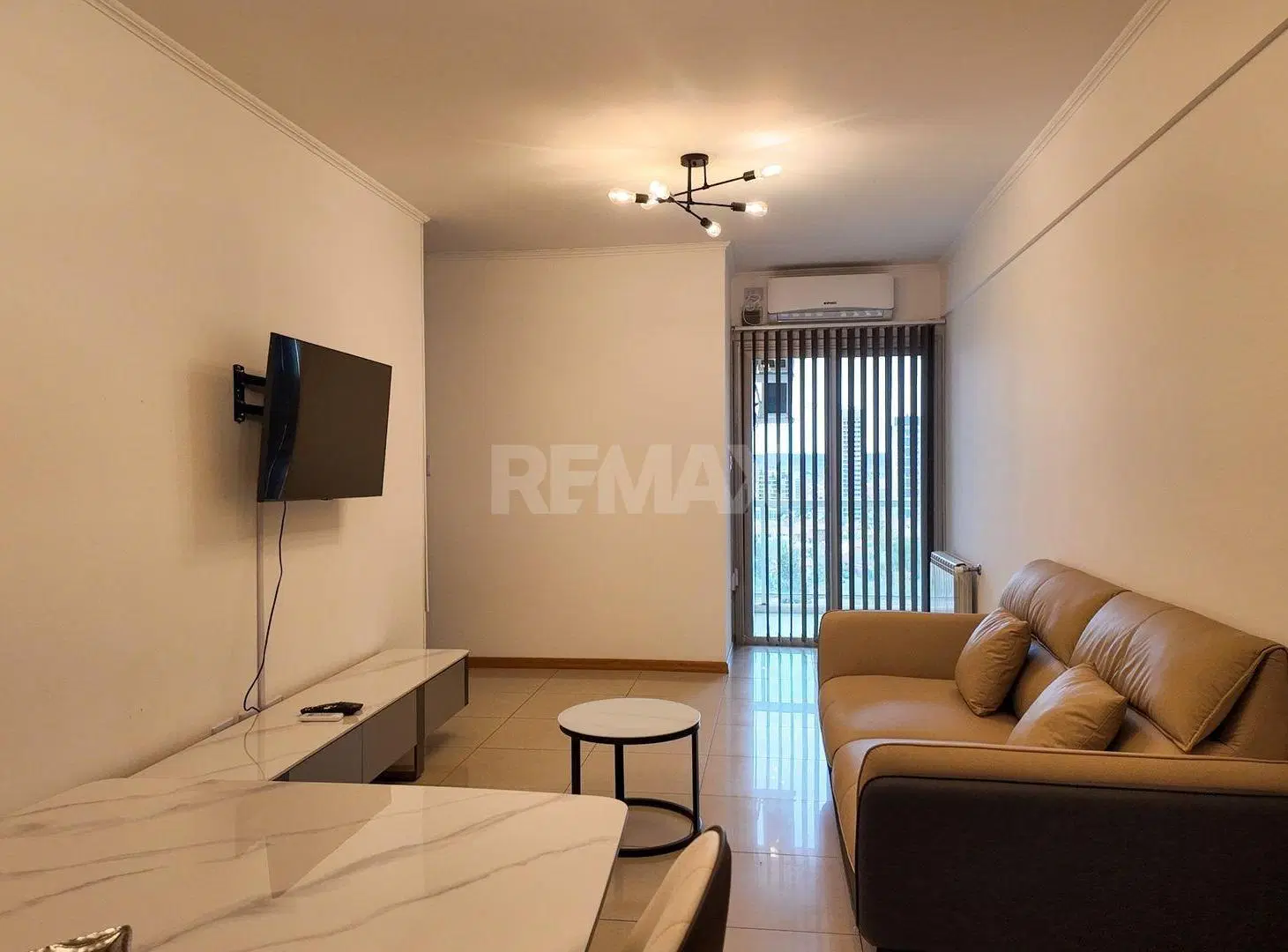 DEPARTAMENTO EN VENTA 1 DORMI - LELOIR 929 - NQN 8