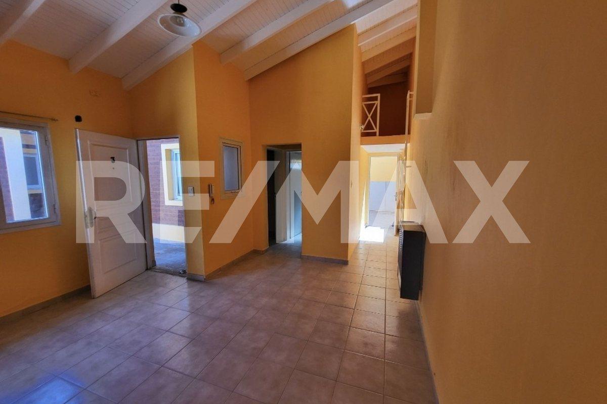 Foto de VENTA COMPLEJO DE 4 DPTOS EN PLOTTIER, imagen 5