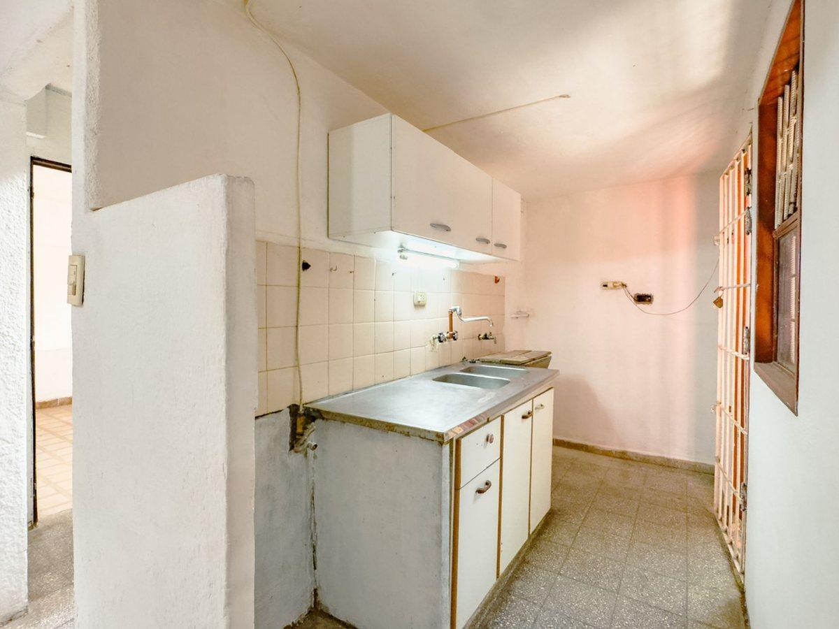 Foto de VENTA CASA EN BARRIO LOS PIONEROS, CENTENARIO, imagen 4