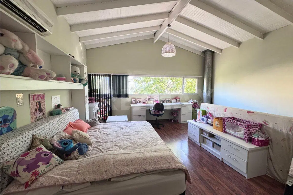 VENTA CASA 2 DORM.  B° VILLA FARREL NEUQUÉN 8