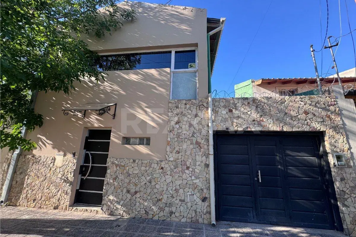 VENTA CASA 2 DORM.  B° VILLA FARREL NEUQUÉN 4