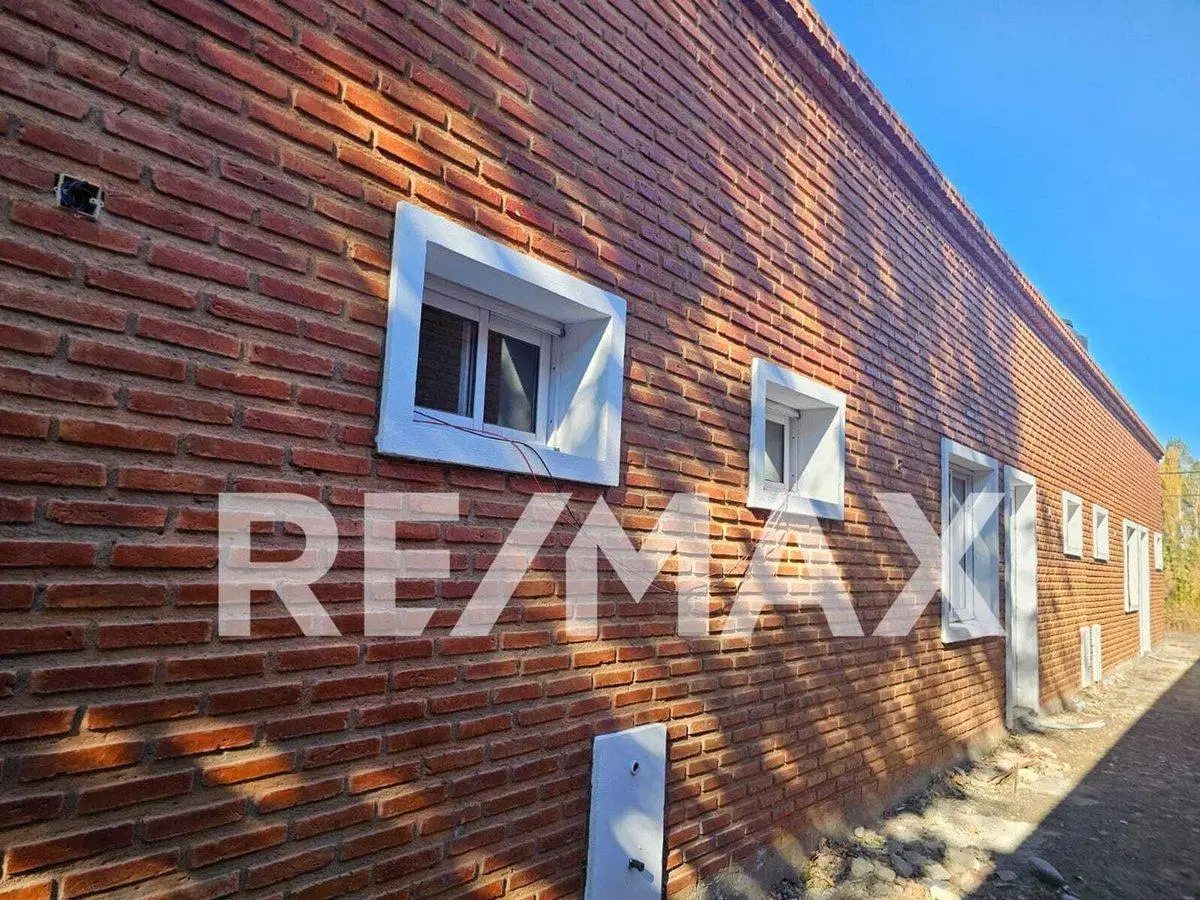 VENTA COMPLEJO 9 DPTOS EN AÑELO. VACA MUERTA. NQN 8