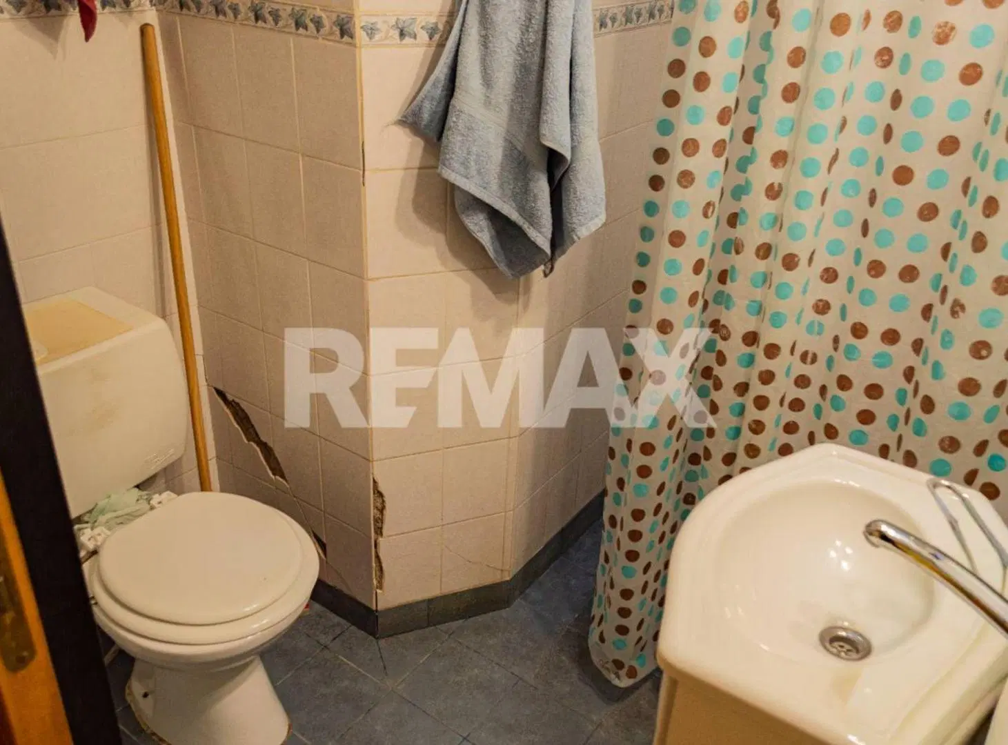 Venta - 2 casas de 2 dormitorios - Centro - Nqn 3