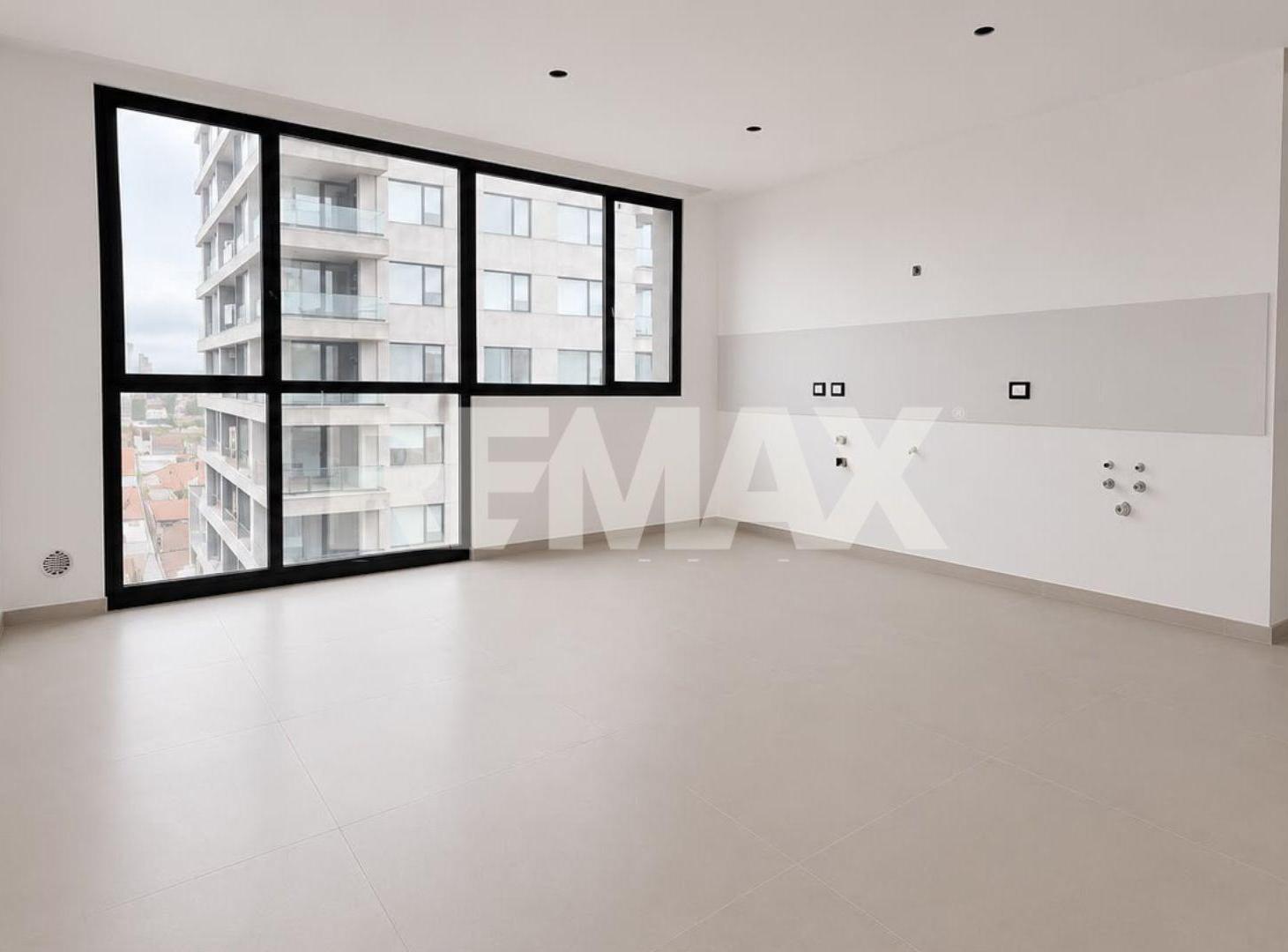Foto de VENTA DEPARTAMENTO 2 DORM. C/COCHERA TORRE BELA, imagen 2