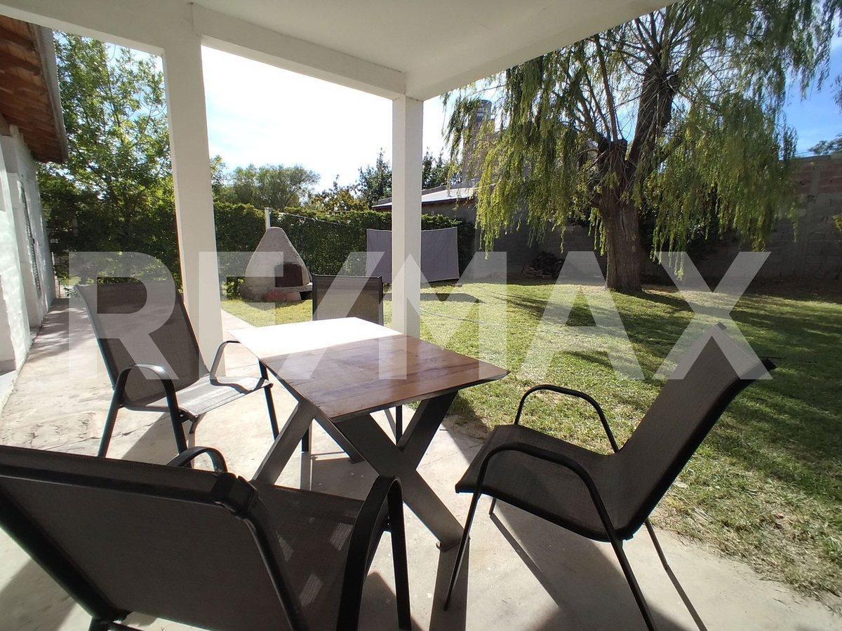 Foto de VENTA CASA CON DEPARTAMENTO EN LAS GRUTAS, imagen 1