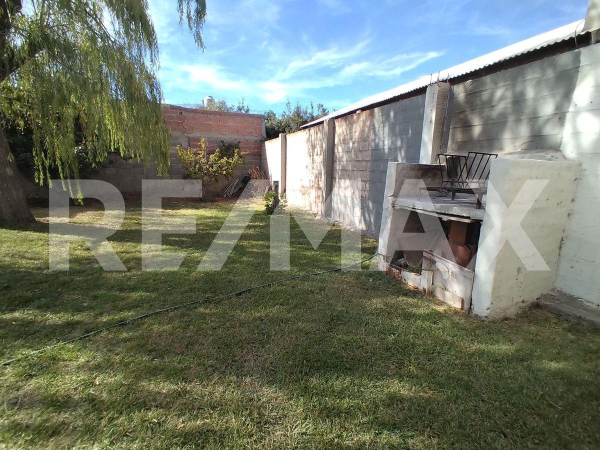 Foto de VENTA CASA CON DEPARTAMENTO EN LAS GRUTAS, imagen 2