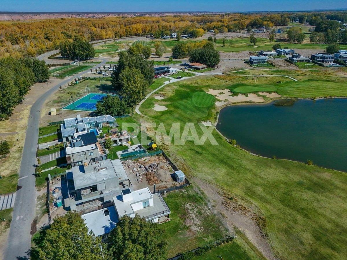 Foto de Casa en venta 3 Dormitorios Canales de Plottier, imagen 4
