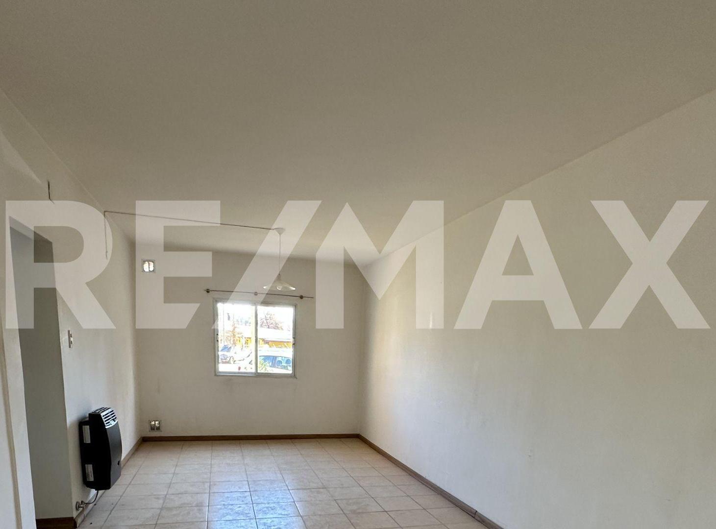 Foto de ALQUILER DEPARTAMENTO PB 3 DORMITORIOS PLOTTIER, imagen 1
