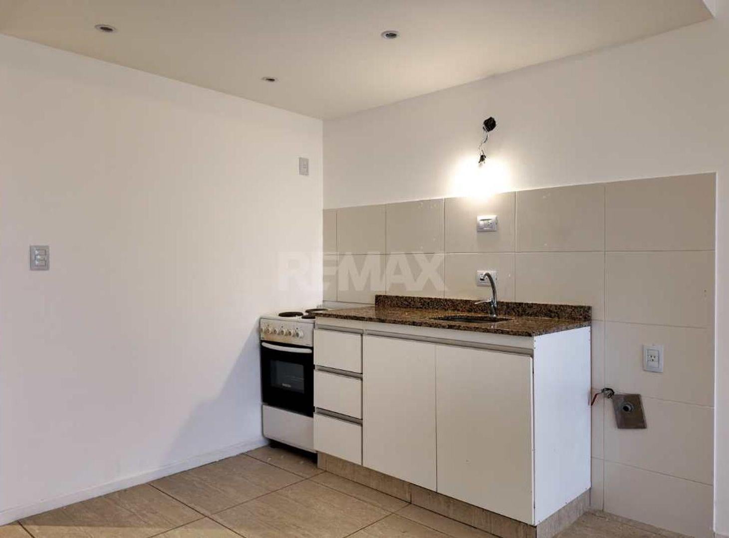 Foto de MONOAMBIENTE EN VENTA | CENTRO DE NQN | SALTA 340, imagen 1
