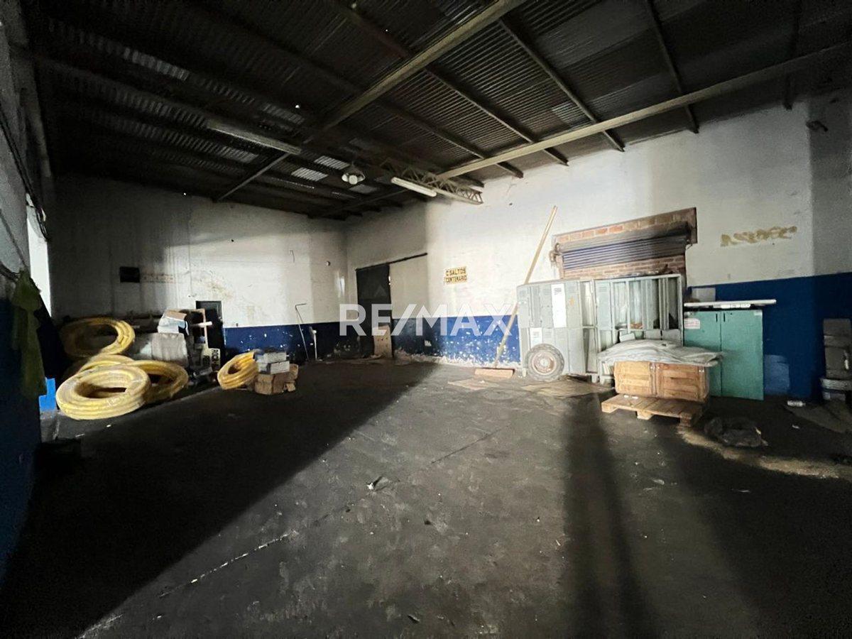 Foto de GALPÓN EN VENTA - SAN MARTÍN 2420 - NEUQUÉN, imagen 4