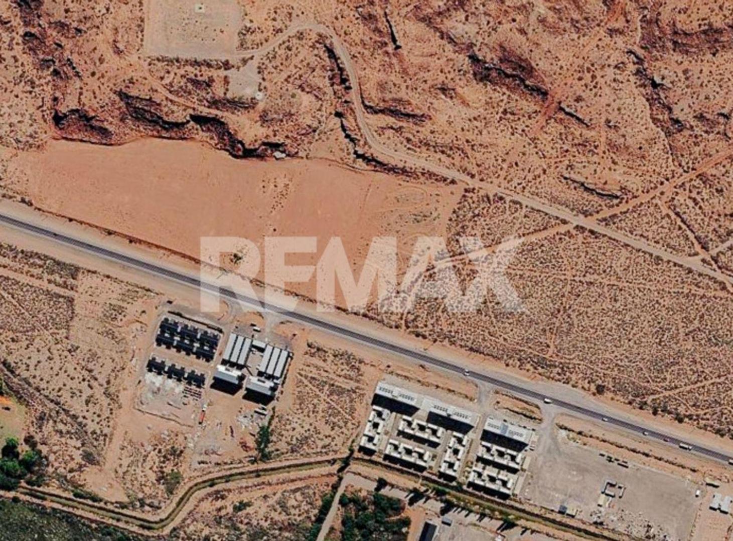 Foto de EN VENTA TERRENO FRENTE RUTA 7 AÑELO VACA MUERTA, imagen 3