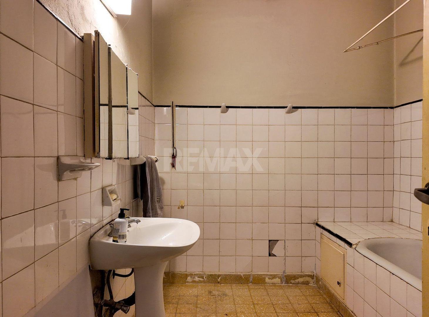 Foto de LOCAL COMERCIAL EN 2 PLANTAS EN ALQUILER, imagen 4