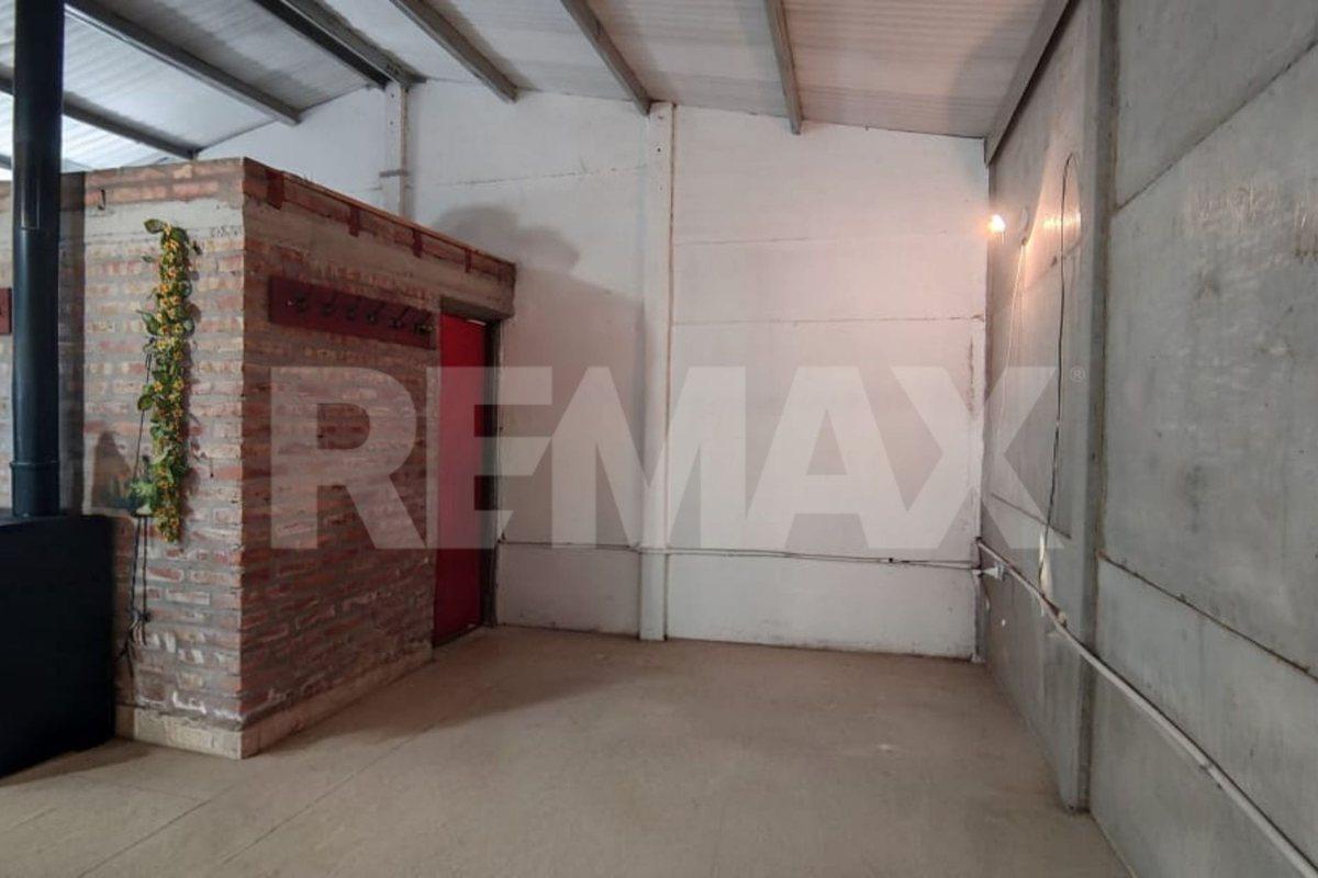 Foto de EN VENTA CASA EN Bº LLEQUEN - EL CHOCÓN, imagen 2
