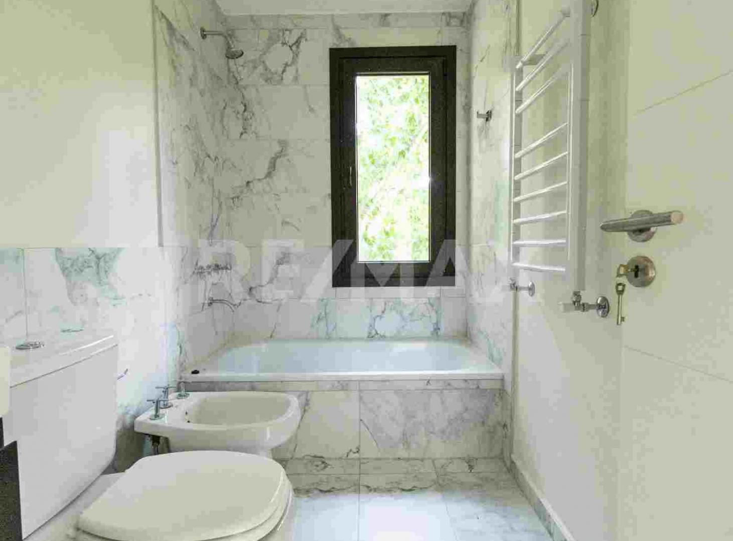 Foto de DEPARTAMENTO 2 DORMITORIOS EN CANALES DE PLOTTIER, imagen 2