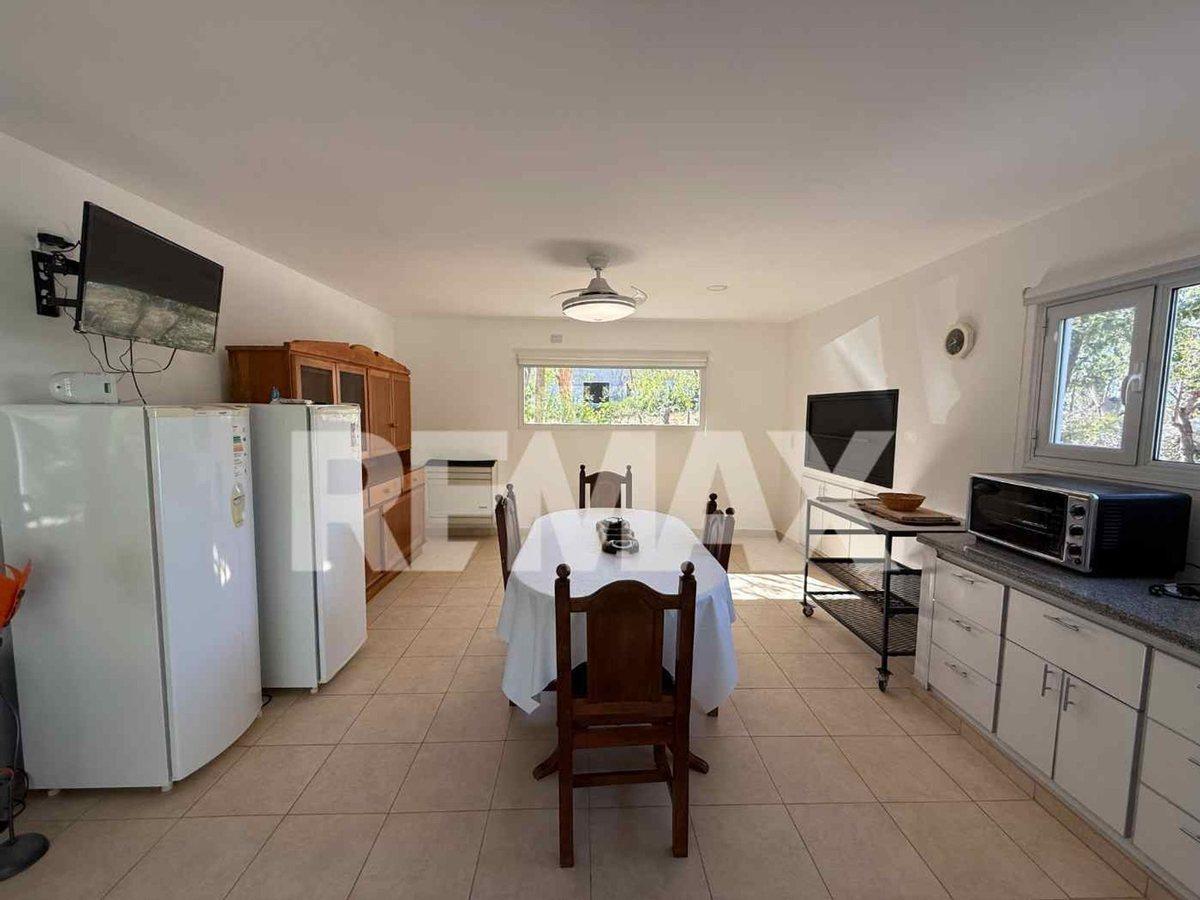 Foto de VENTA CASA CON PILETA Y BIOSFERA EN LAS GRUTAS, imagen 5