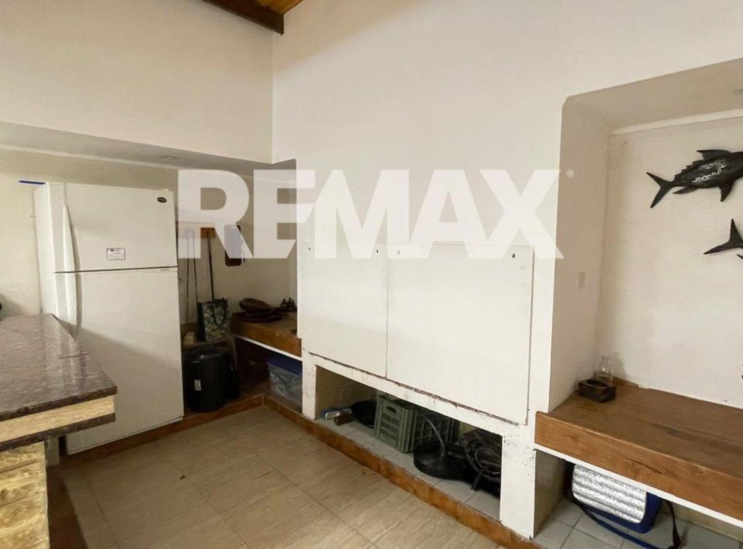 Foto de VENTA CASA 5 DORMITORIOS EN LA 1 BAJADA LAS GRUTAS, imagen 4