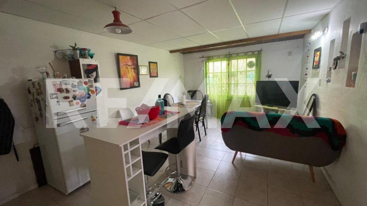 Foto de VENTA CASA 3 DORMIS-CENTENARIO-APTA A CRÉDITO, imagen 2