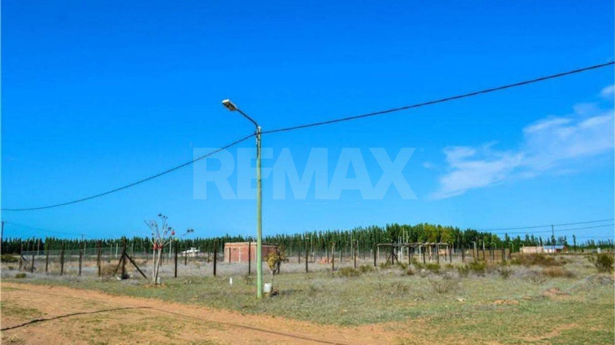 Foto de VENTA TERRENO 300 M2 LOTEO EL GAUCHITO PLOTTIER, imagen 3