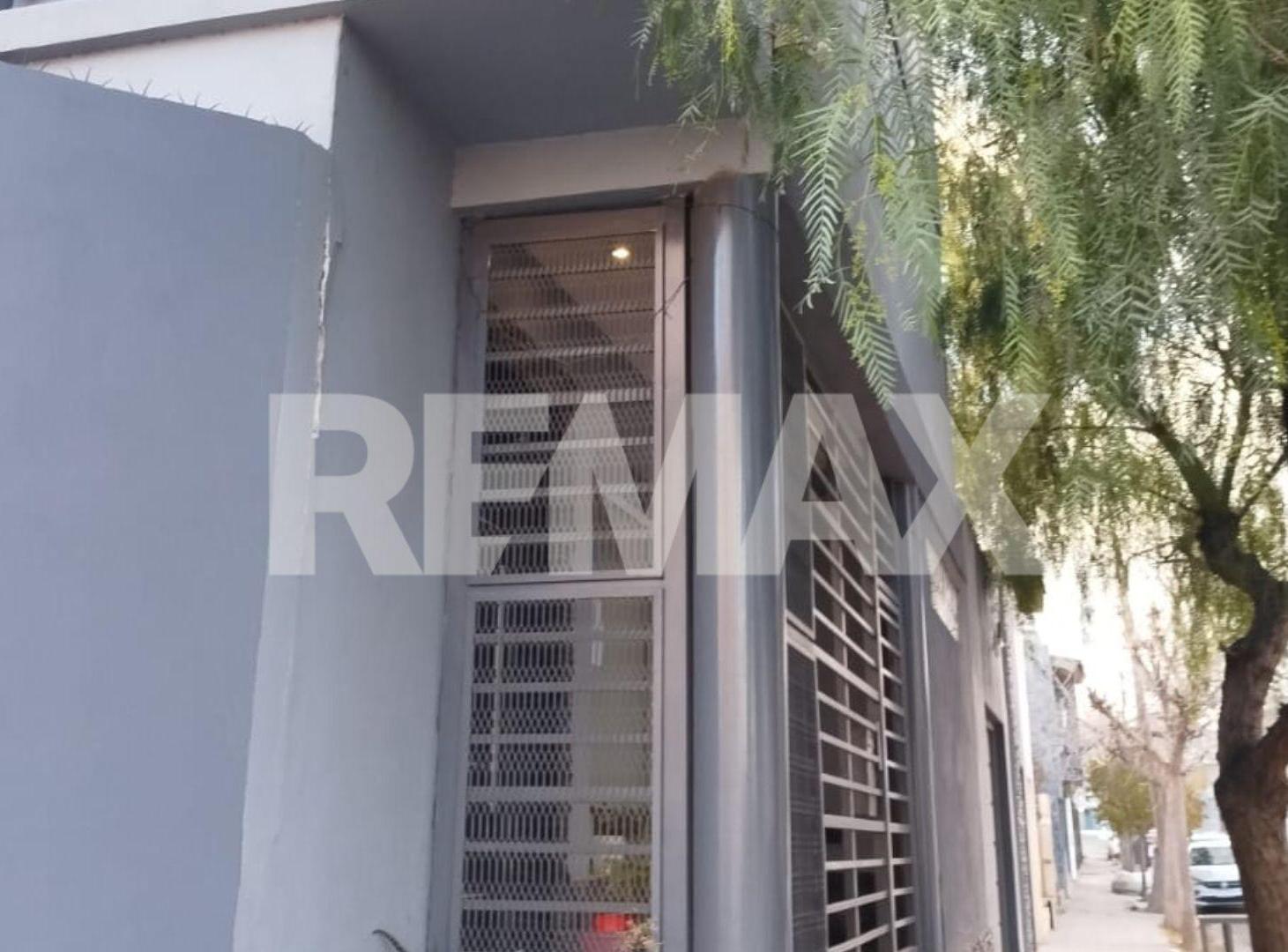 Foto de Casa en venta - Uso Residencial - Profesional -, imagen 3
