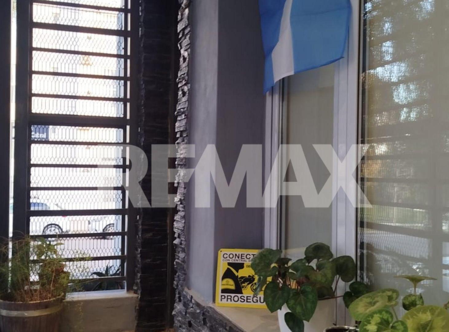 Foto de Casa en venta - Uso Residencial - Profesional -, imagen 4
