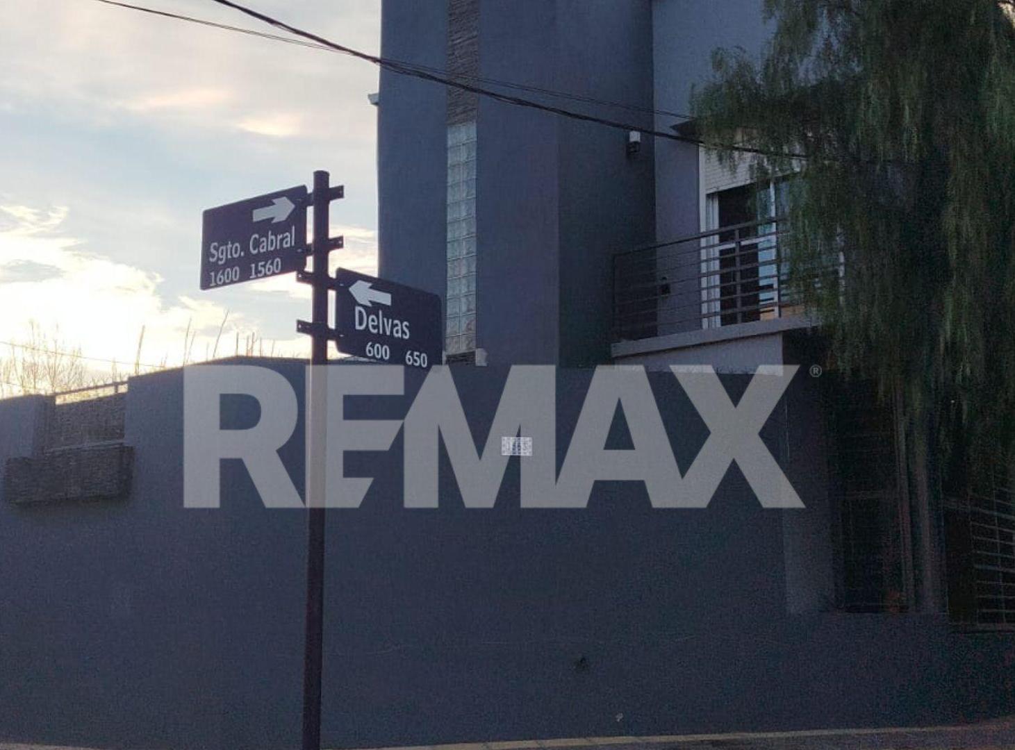 Foto de Casa en venta - Uso Residencial - Profesional -, imagen 1