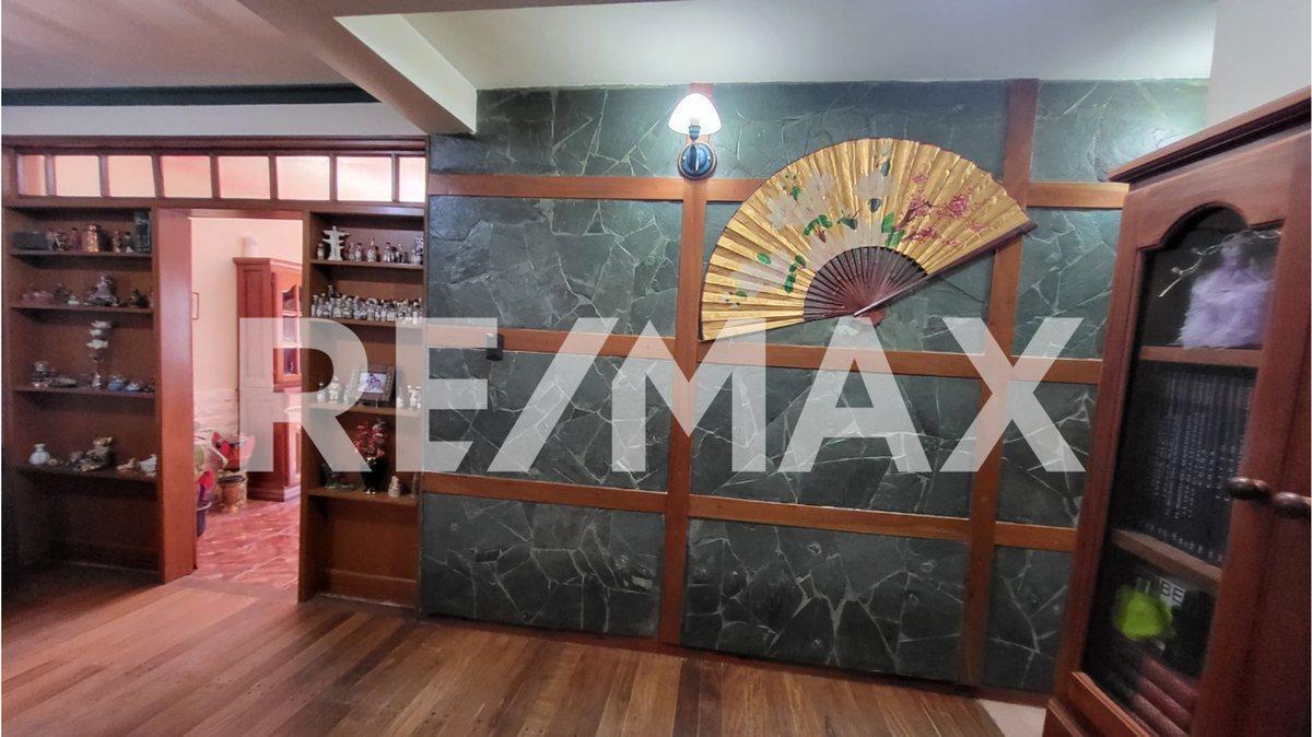 Foto de VENTA CASA 5 DORMITORIOS JARDINES DEL REY, imagen 4
