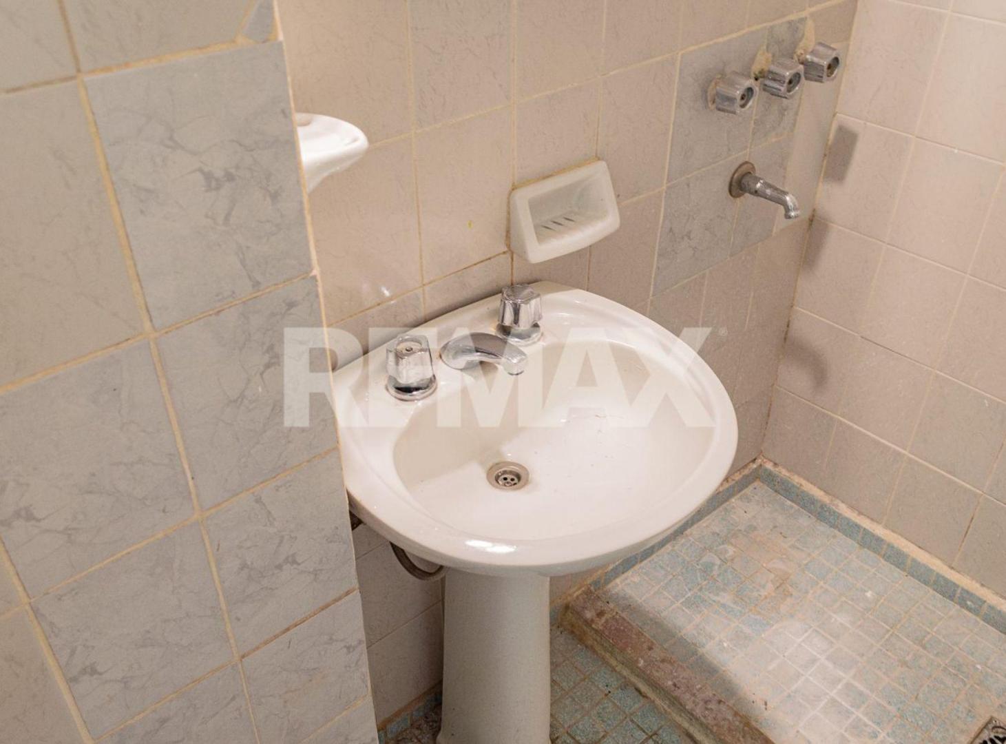 Foto de Venta Departamento 2 Dormitorios Apto Profesional, imagen 4