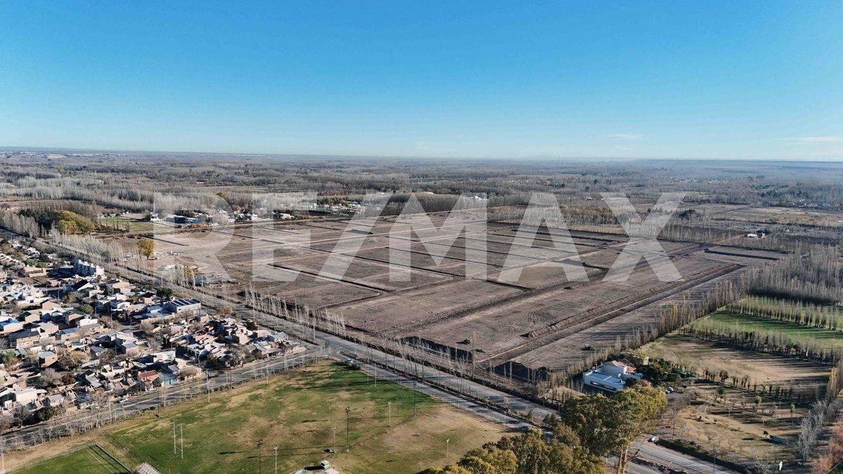 Foto de TERRENO EN B° GRAN ALAMEDA CIPOLLETTI EN VENTA, imagen 2