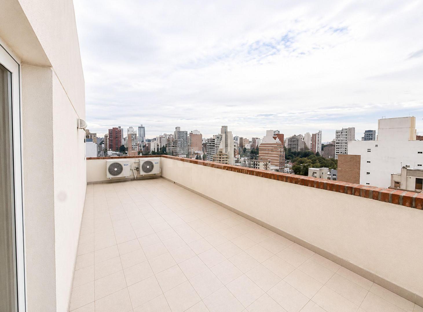 Foto de Departamento piso completo en venta 3 dorm Neuquen, imagen 4