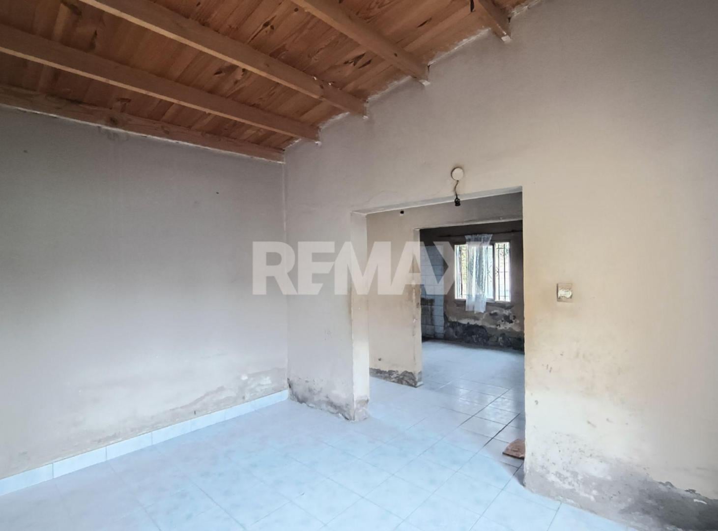 Foto de EN VENTA CASA 2 DORMITORIOS A REFACCIONAR, imagen 5