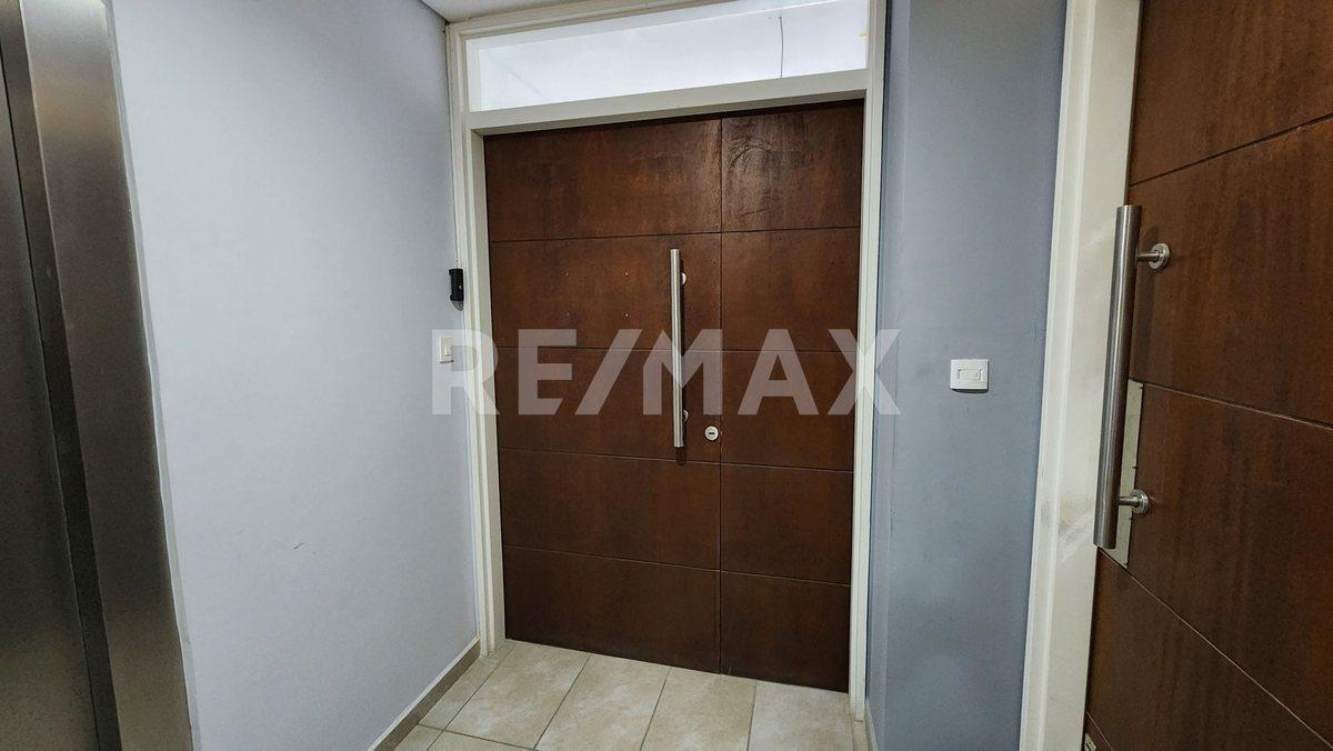 Foto de EN VENTA OFICINA | M. NEUQUINOS 1190 | NEUQUÉN, imagen 4
