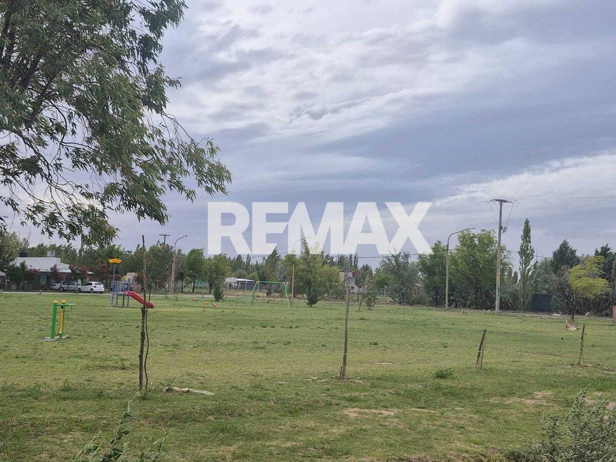 Foto de VENTA terreno subdivisible 1000,2m2 FERNANDEZ ORO, imagen 3