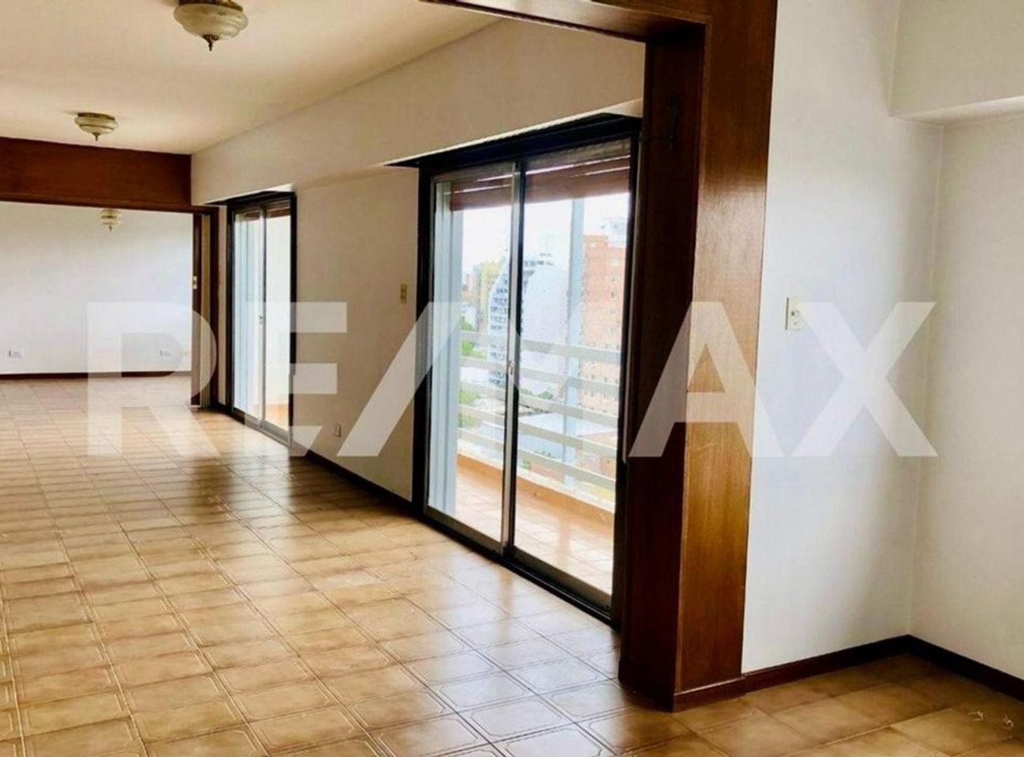 Foto de Venta Semipiso 4 Hab c/cochera en Microcentro NQN, imagen 4