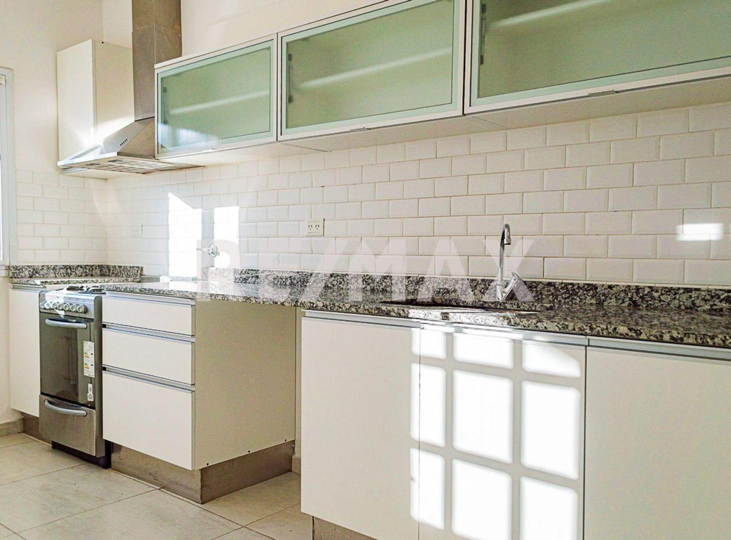 Foto de Duplex 3 dormitorios en Venta, Barrio La Alameda, imagen 3