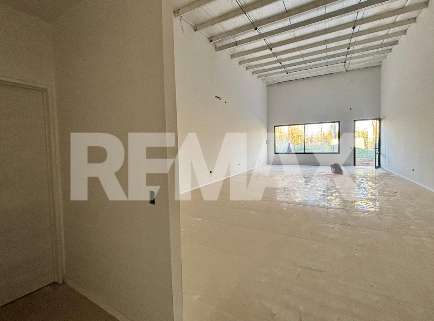 Foto de Local comercial, intercountry. Plottier, imagen 3