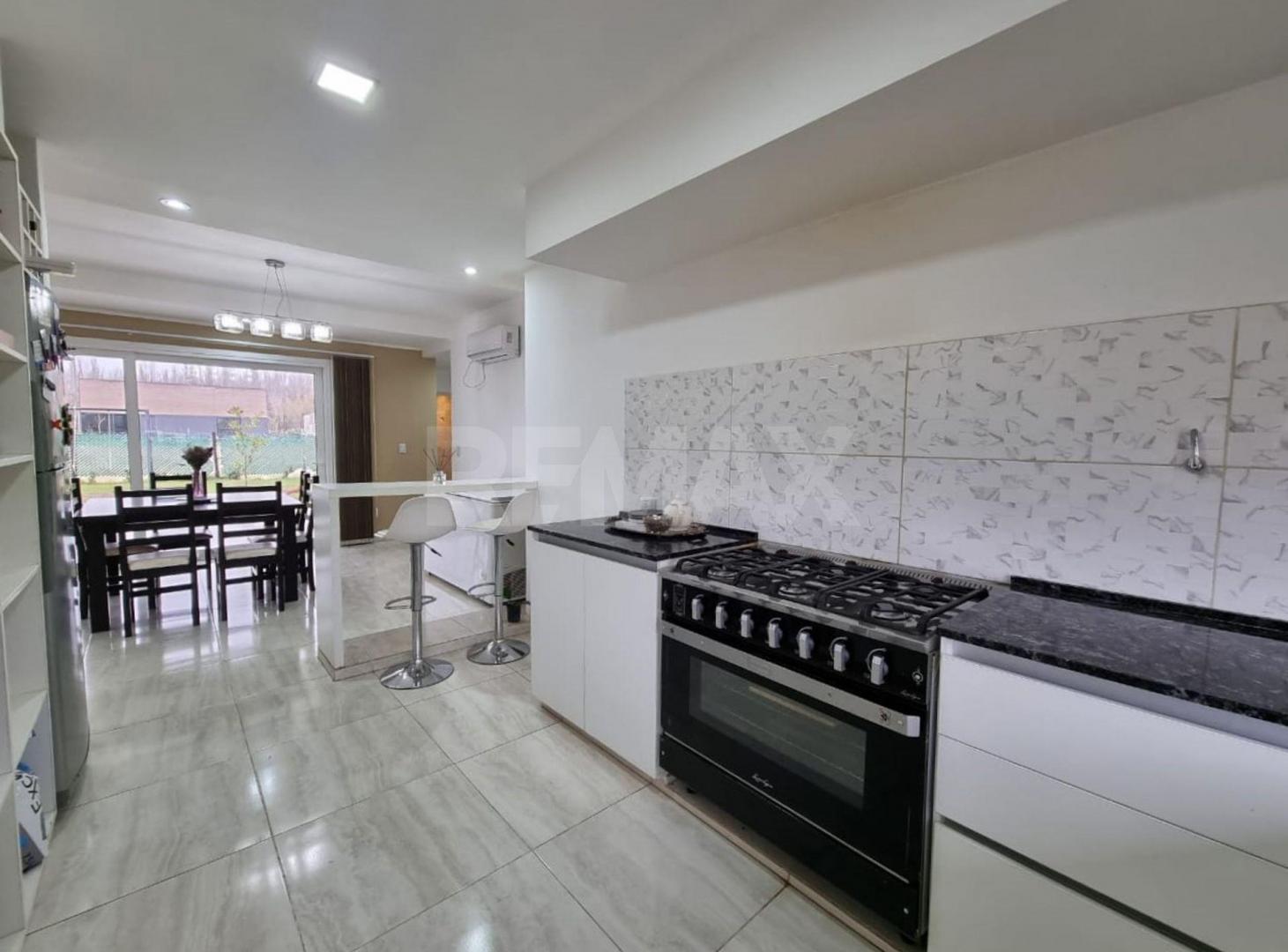Foto de CASA 3 DORMITORIOS CON PILETA | B° PRIVADO, imagen 5