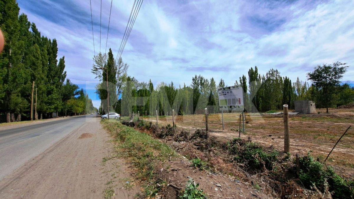Foto de VENTA LOTE EN CIPOLLETTI BARRIO CARDALES, imagen 2