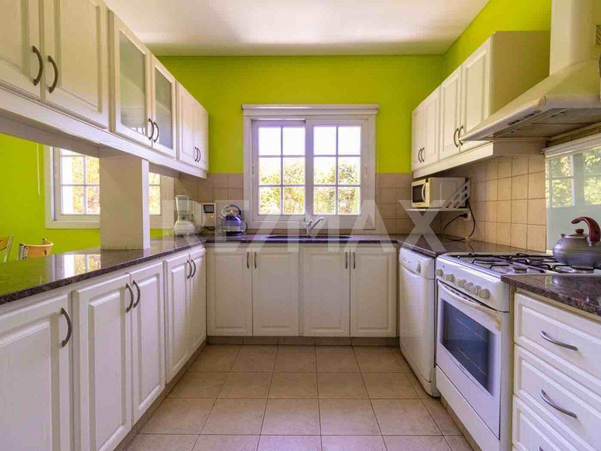 Foto de Casa en venta, 3 dormitorios, Rincón Club de Campo, imagen 2